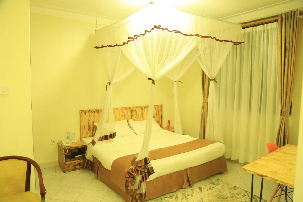 Acacia Hotel Mbarara Nyamitanga Exterior photo